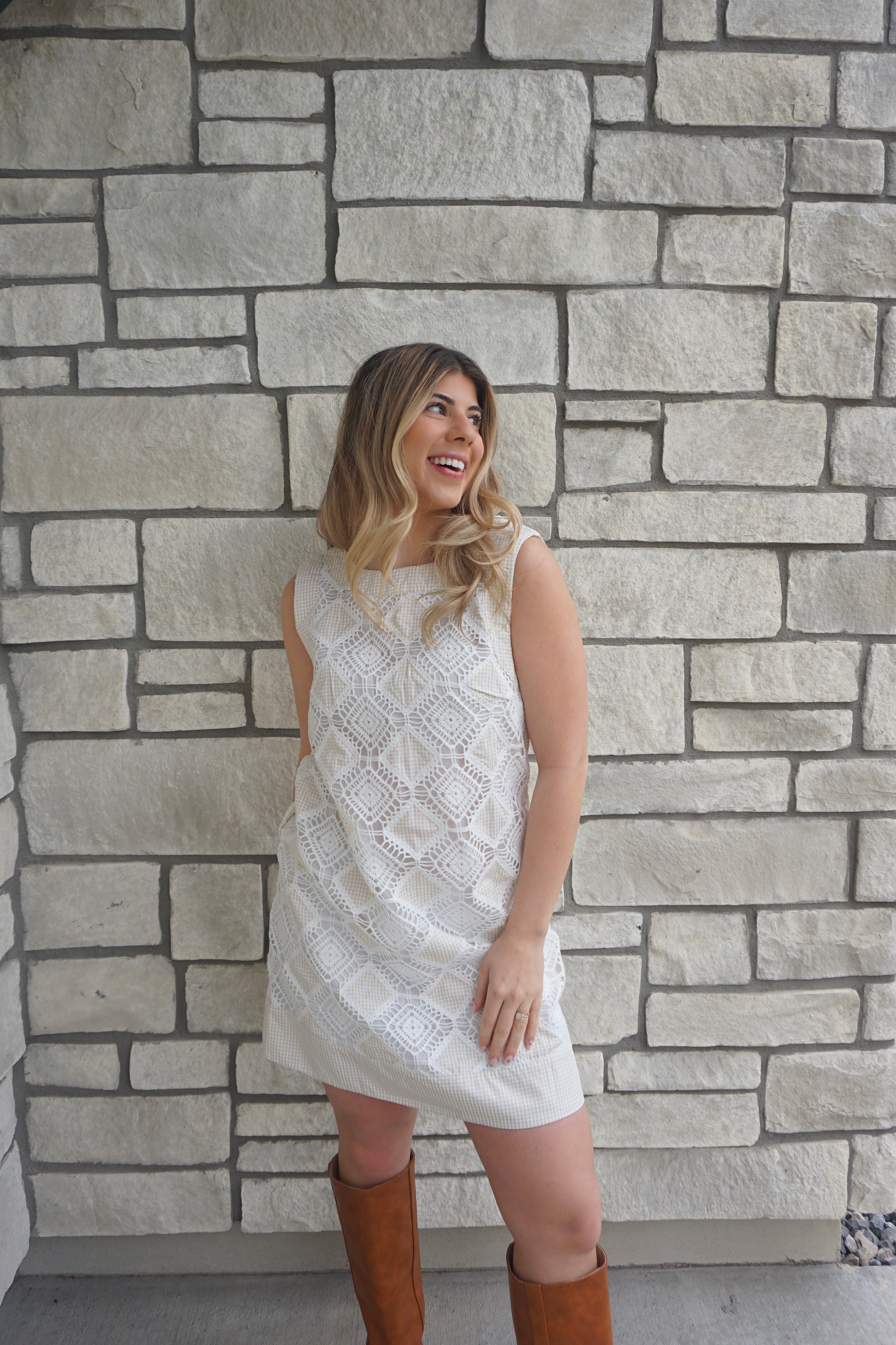 Magnolia Lace Mini