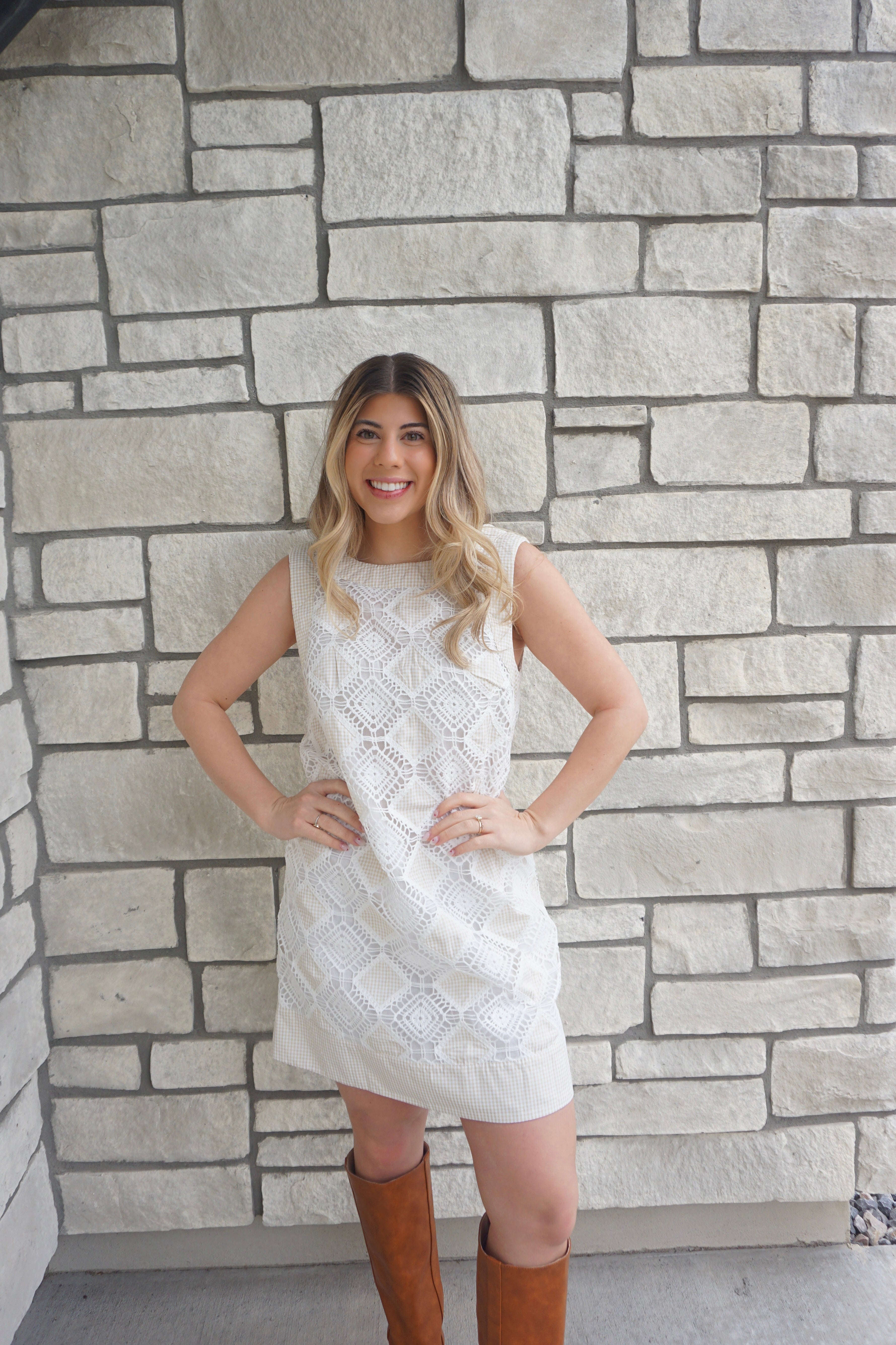 Magnolia Lace Mini