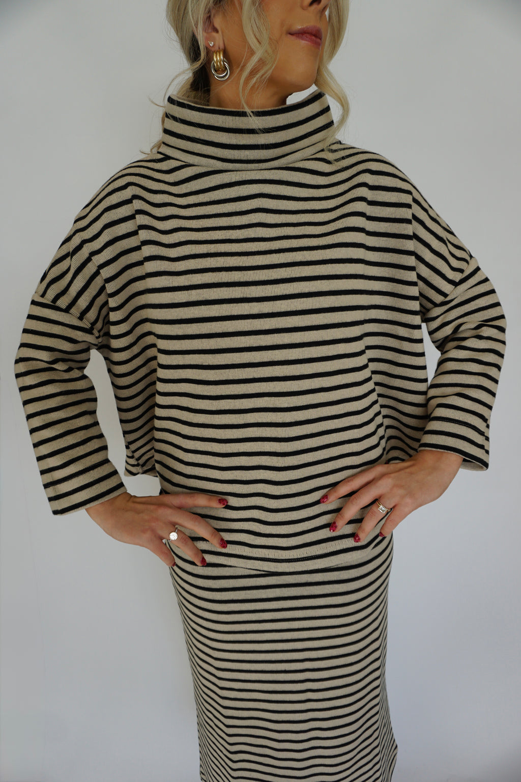 Hearthside Stripe Set Top